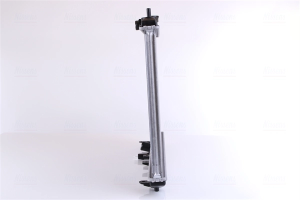 Radiador de esfriamento de motor Nissens 68134A preço, a partir de 120,88 USD