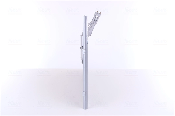 Radiador de aparelho de ar condicionado 94902 Nissens