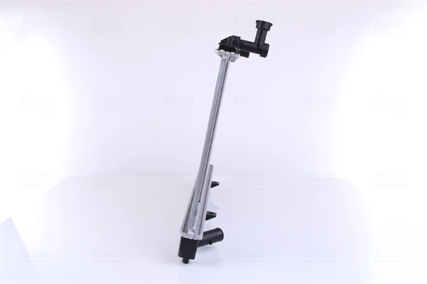 Compre 62466A Nissens Radiador de esfriamento de motor