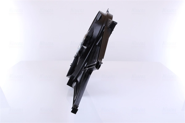 Compre 85185 Nissens Difusor do radiador de esfriamento, montado com motor e roda de aletas