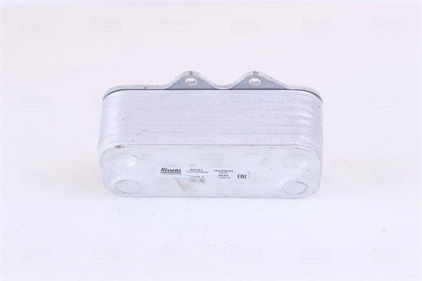 Radiador de óleo Nissens 90781 preço, a partir de 55,73 USD
