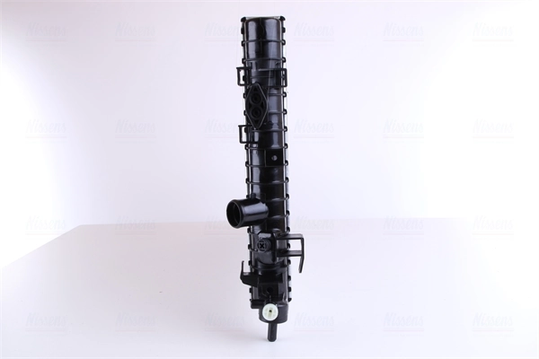 Radiador de esfriamento de motor Nissens 630702 preço, a partir de 86,19 USD