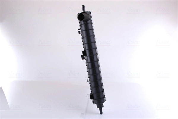 Radiador de esfriamento de motor Nissens 63058A preço, a partir de 90,75 USD