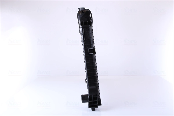 Compre 62687A Nissens Radiador de esfriamento de motor