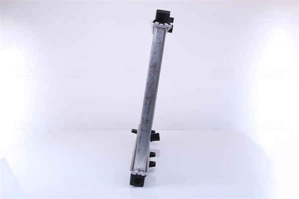 Compre 666230 Nissens Radiador de esfriamento de motor