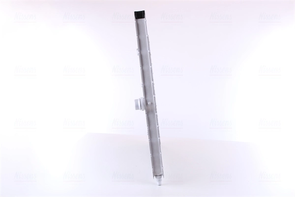 Radiador de esfriamento de motor Nissens 60827 preço, a partir de 301,35 USD
