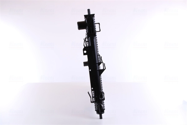 Radiador de esfriamento de motor Nissens 61019 preço, a partir de 104,90 USD