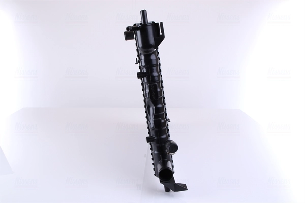 Compre 1E0715200 Mazda Radiador de esfriamento de motor