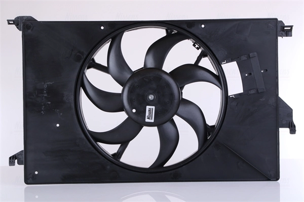 85243 Nissens Difusor do radiador de esfriamento, montado com motor e roda de aletas