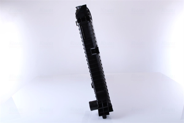 Compre 62685A Nissens Radiador de esfriamento de motor