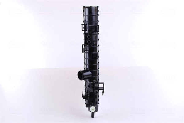 Radiador de esfriamento de motor Nissens 63028A preço, a partir de 94,00 USD