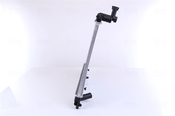 Compre 62462A Nissens Radiador de esfriamento de motor