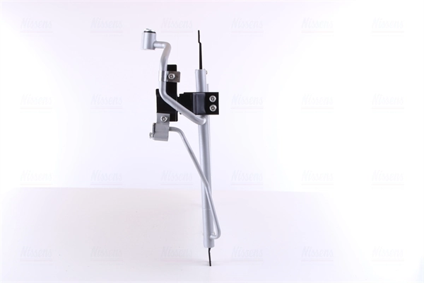 Radiador de aparelho de ar condicionado Mazda GK2G61480J