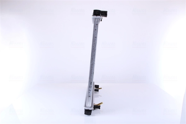 Compre 66777 Nissens Radiador de esfriamento de motor