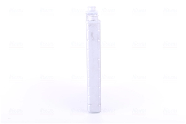 Radiador de forno (de aquecedor) Nissens 77643 preço, a partir de 80,16 USD
