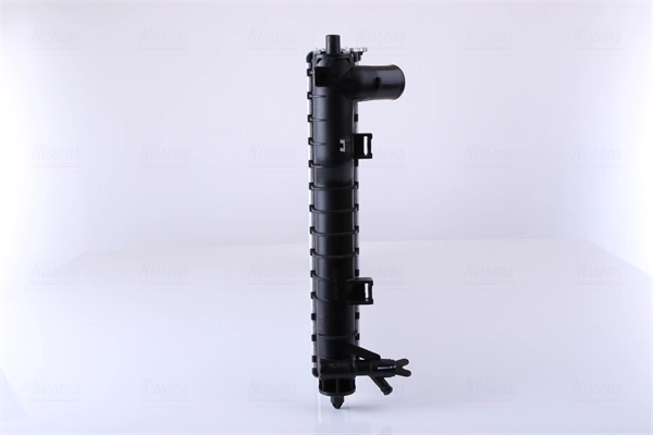 Compre 62392A Nissens Radiador de esfriamento de motor