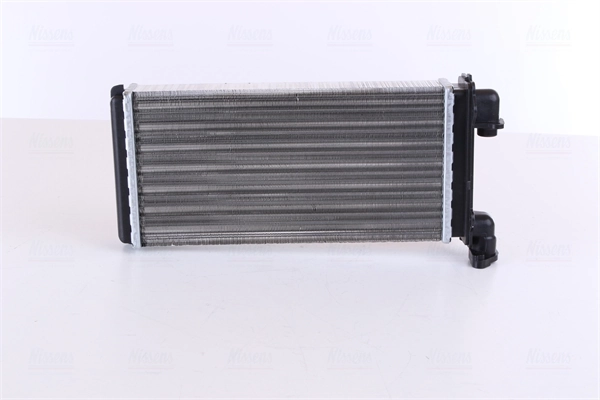 Radiador de forno (de aquecedor) Nissens 70501 preço, a partir de 40,68 USD