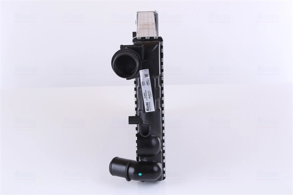 Radiador de esfriamento de motor Nissens 61805 preço, a partir de 37,38 USD