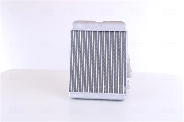 Radiador de forno (de aquecedor) Nissens 73975 preço, a partir de 73,21 USD