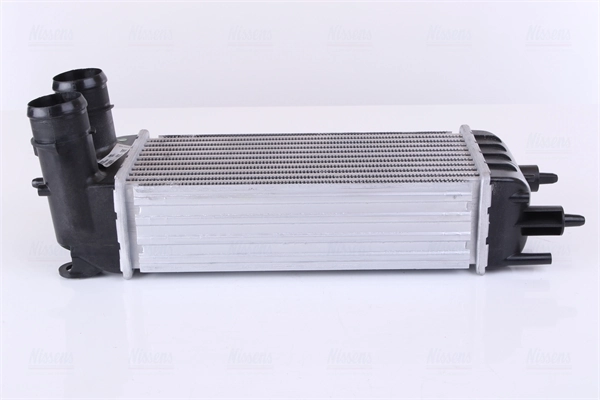 Radiador de intercooler 96437 Nissens
