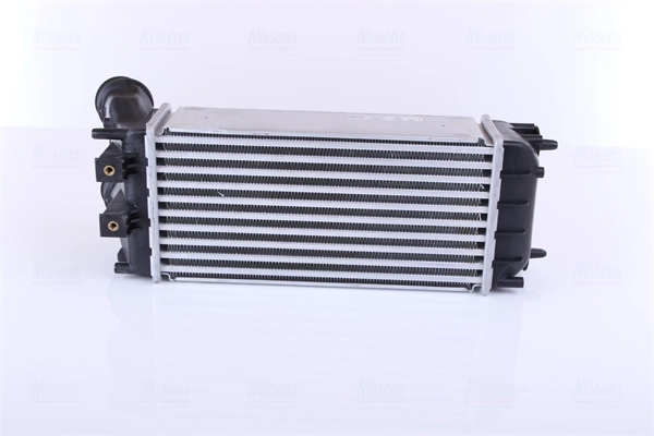 Radiador de intercooler Nissens 96514 preço, a partir de 87,40 USD