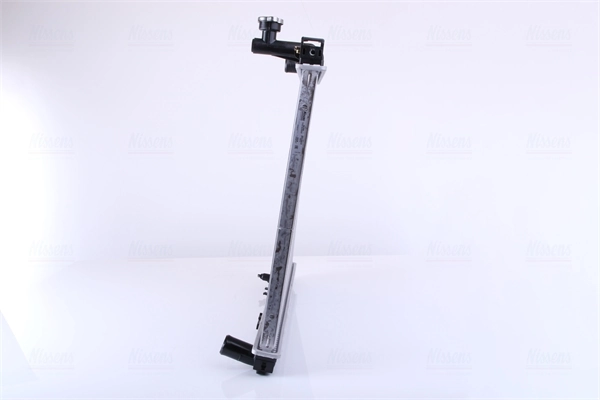 Compre 66766 Nissens Radiador de esfriamento de motor