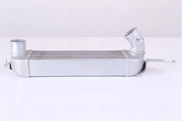 Radiador de intercooler 96179 Nissens