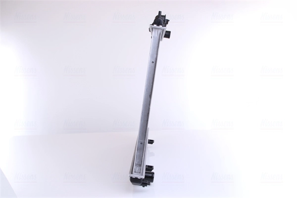 Radiador de esfriamento de motor Nissens 68703A preço, a partir de 113,96 USD