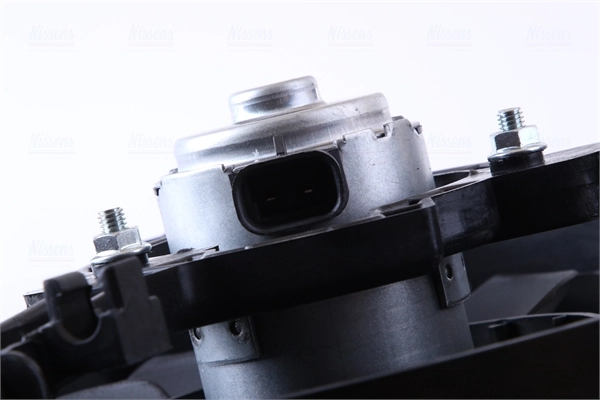 Difusor do radiador de esfriamento, montado com motor e roda de aletas 85138 Nissens