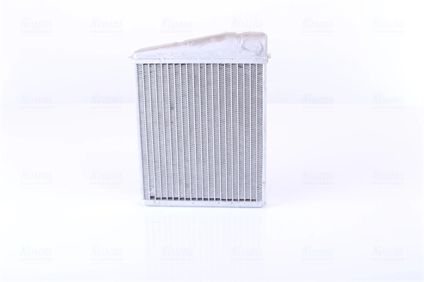 Radiador de forno (de aquecedor) Nissens 70807 preço, a partir de 47,47 USD