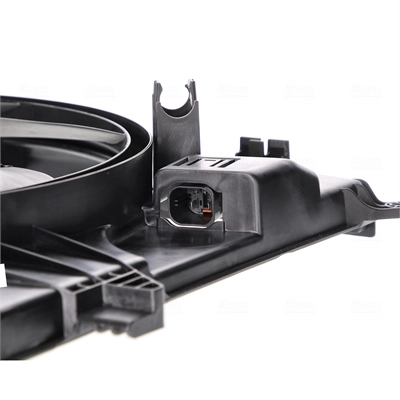 Difusor do radiador de esfriamento, montado com motor e roda de aletas 85739 Nissens