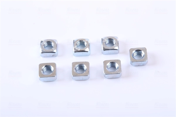 Radiador de esfriamento de motor 61018A Nissens