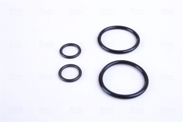 Radiador de esfriamento de motor 60772 Nissens