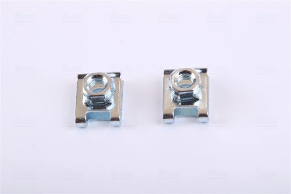 Radiador de esfriamento de motor 8660000447 Renault (RVI)