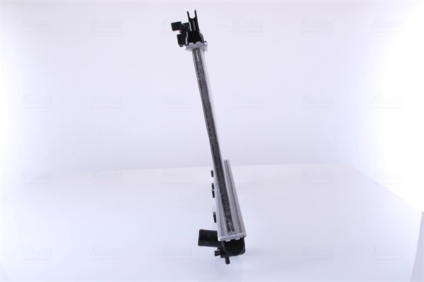 Radiador de esfriamento de motor Nissens 64783A preço, a partir de 101,55 USD