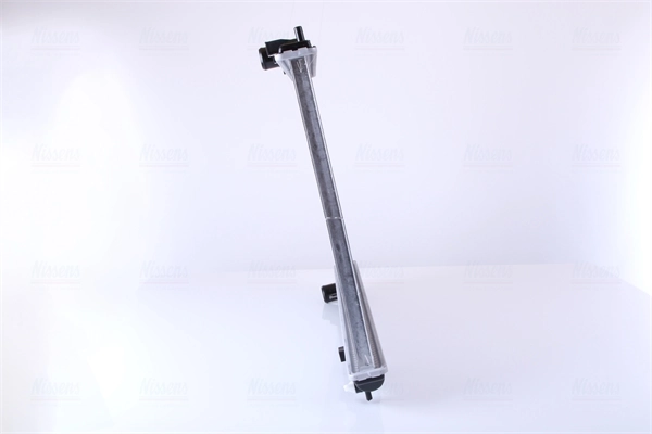 Radiador de esfriamento de motor Nissens 62857A preço, a partir de 106,82 USD