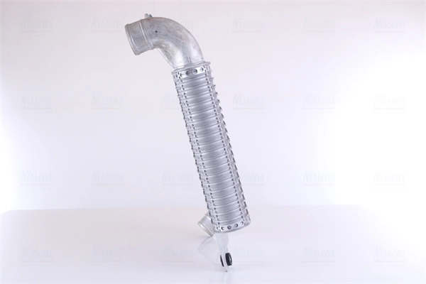 Radiador de intercooler Nissens 96660 preço, a partir de 153,28 USD