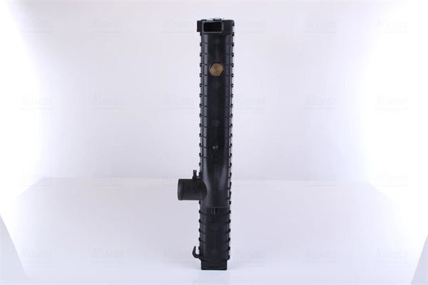Radiador de esfriamento de motor Nissens 60693A preço, a partir de 144,97 USD
