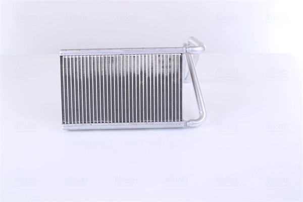 Radiador de forno (de aquecedor) Nissens 707177 preço, a partir de 73,55 USD