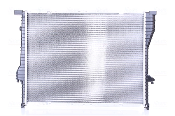 Radiador de esfriamento de motor Nissens 60638 preço, a partir de 165,94 USD