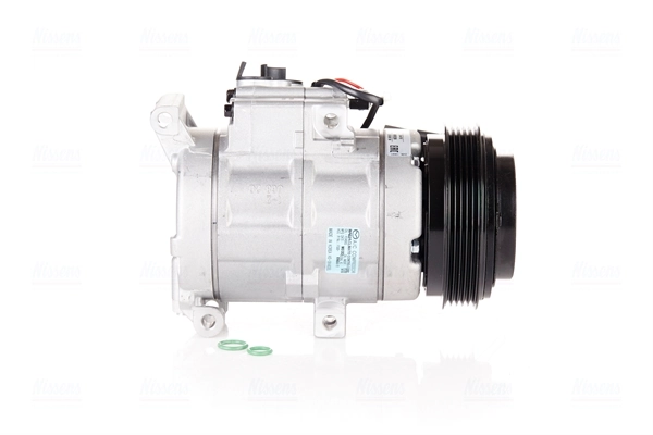 Compressor de aparelho de ar condicionado BBM461450A Mazda