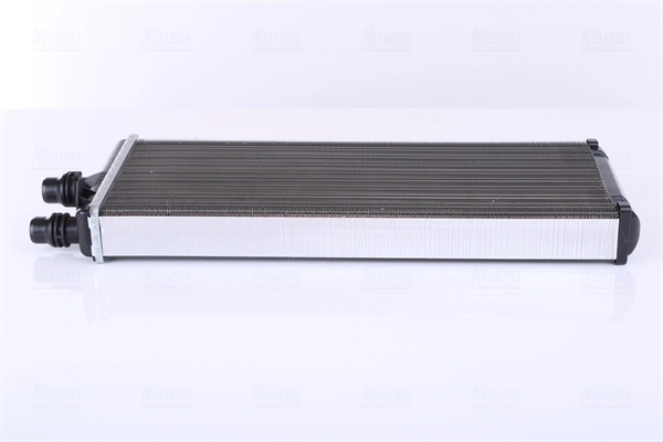 Radiador de forno (de aquecedor) 71815 Nissens