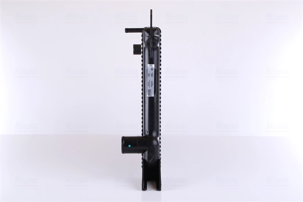 Radiador de esfriamento de motor Nissens 62177 preço, a partir de 100,63 USD