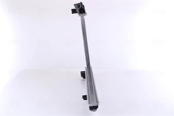 Radiador de esfriamento de motor Nissens 68739 preço, a partir de 173,67 USD