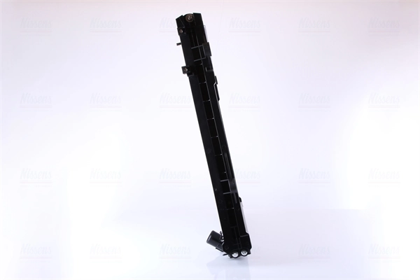 Radiador de esfriamento de motor Nissens 646827 preço, a partir de 277,04 USD