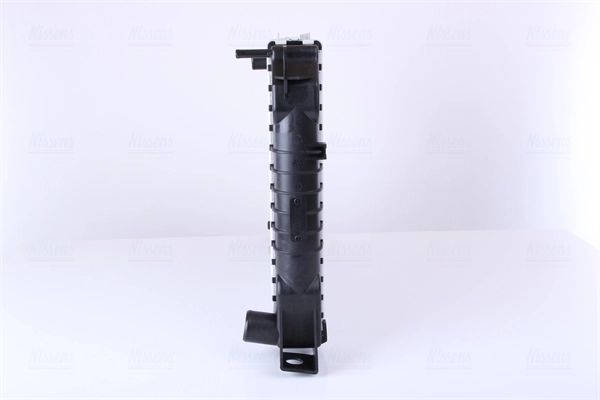Radiador de esfriamento de motor Nissens 62080A preço, a partir de 116,18 USD