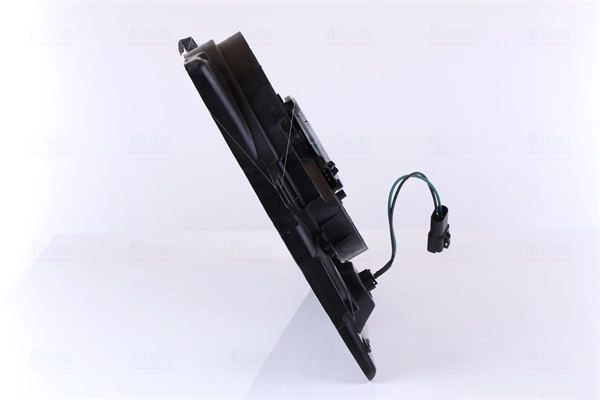 Compre 85483 Nissens Difusor do radiador de esfriamento, montado com motor e roda de aletas