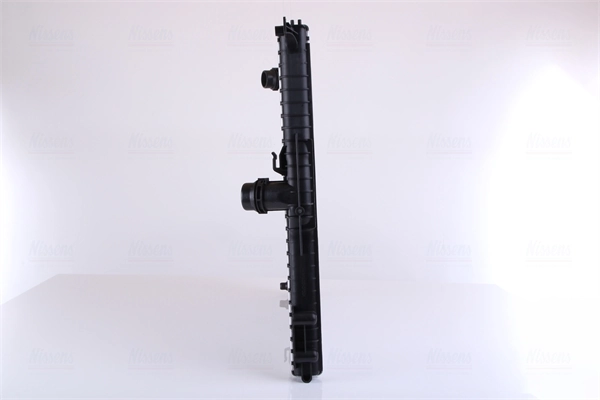 Radiador de esfriamento de motor Nissens 606514 preço, a partir de 217,01 USD