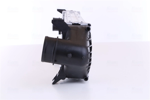 Radiador de intercooler Nissens 96383 preço, a partir de 92,10 USD