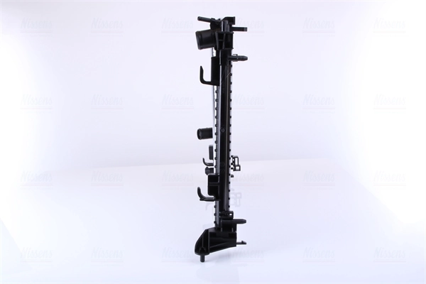 Radiador de esfriamento de motor Nissens 606472 preço, a partir de 127,38 USD